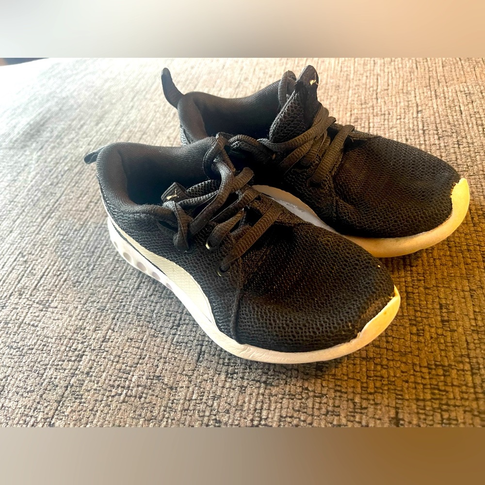 Black & White Puma Sneakers for Toddler